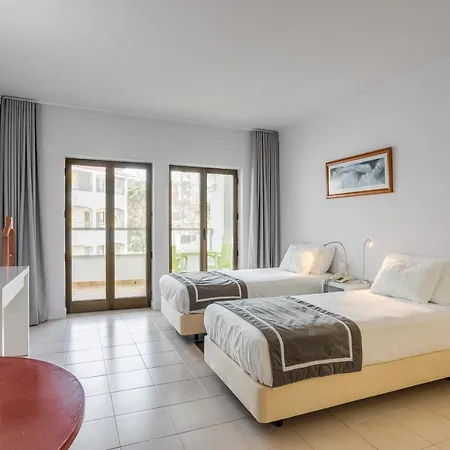 Apartament Clube Do Lago Hotel *